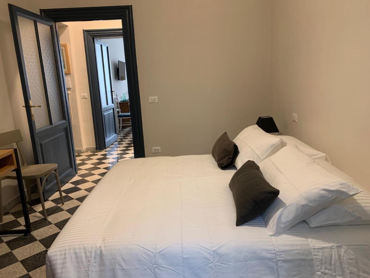 Santa Monica Townhouse Guest house