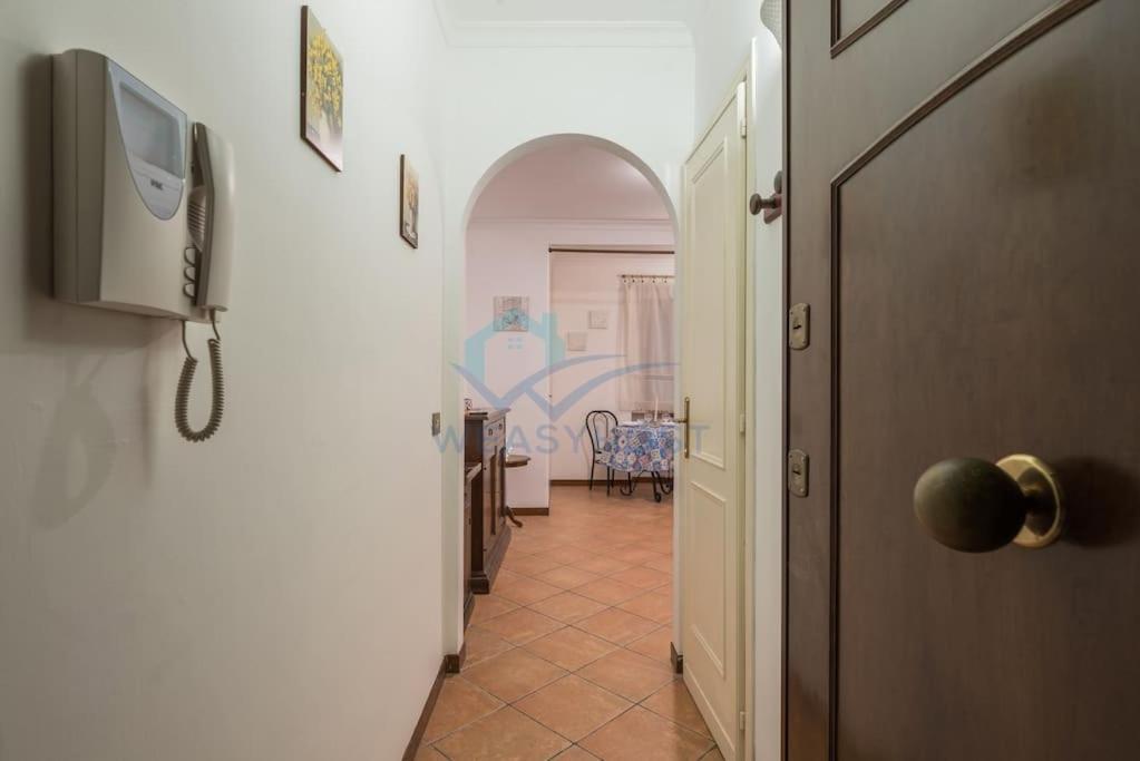 In - Jolie Parioli R0ma Apartment *
