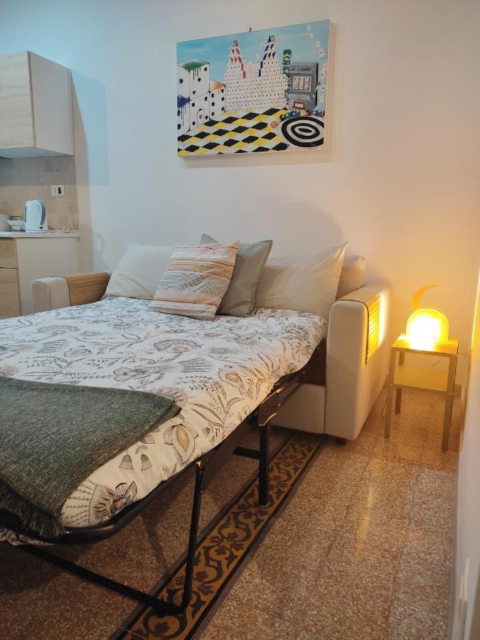 Grazioso Loft Vicino A San Giovanni E Metro C Appartement