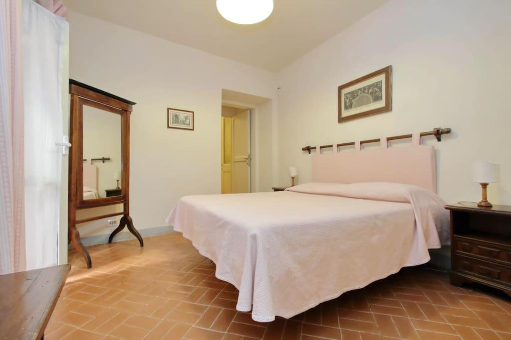 Navona Elegant Two Bedroom Apartment *