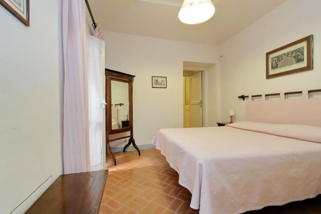 Navona Elegant Two Bedroom Apartment