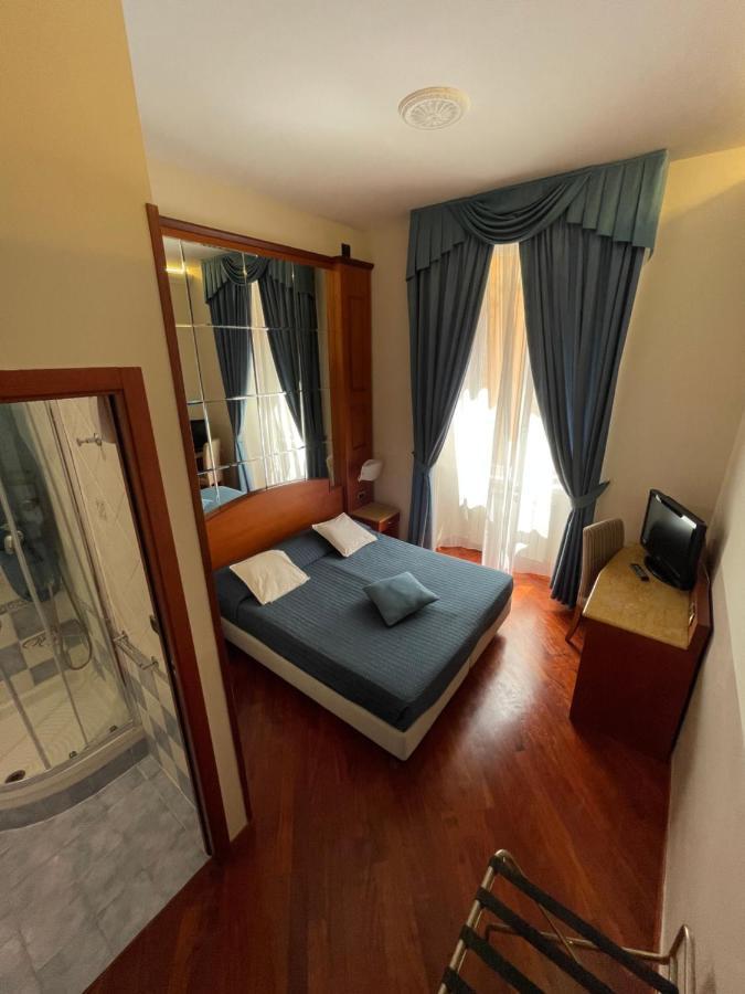 Guest house 3rd Floor 69 Manin Street