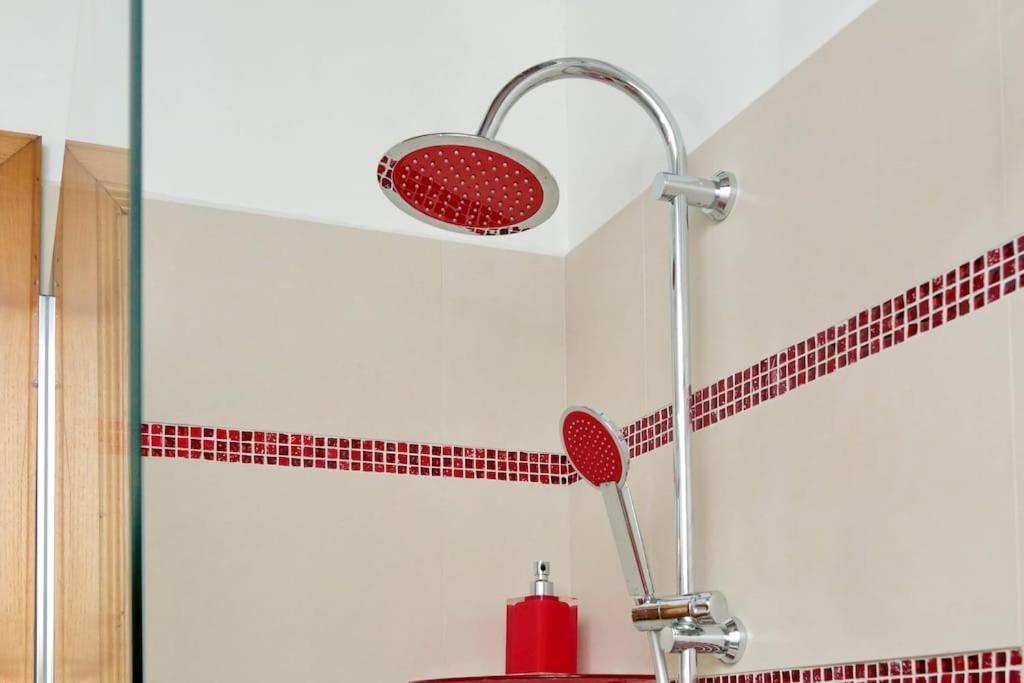 The Red * Rome