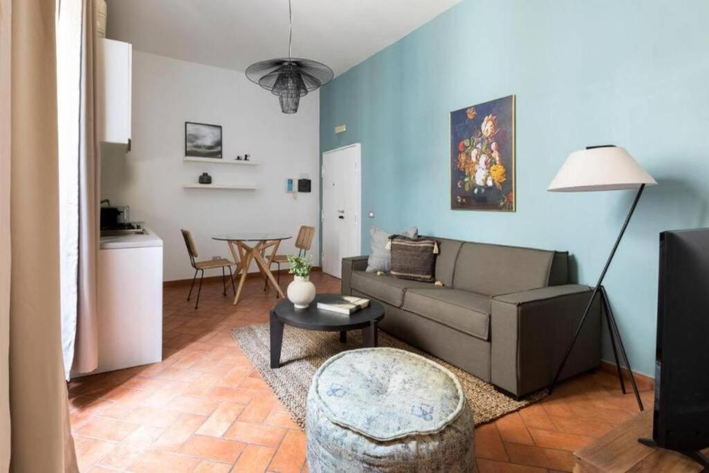 Daplace - Emilia * Roma