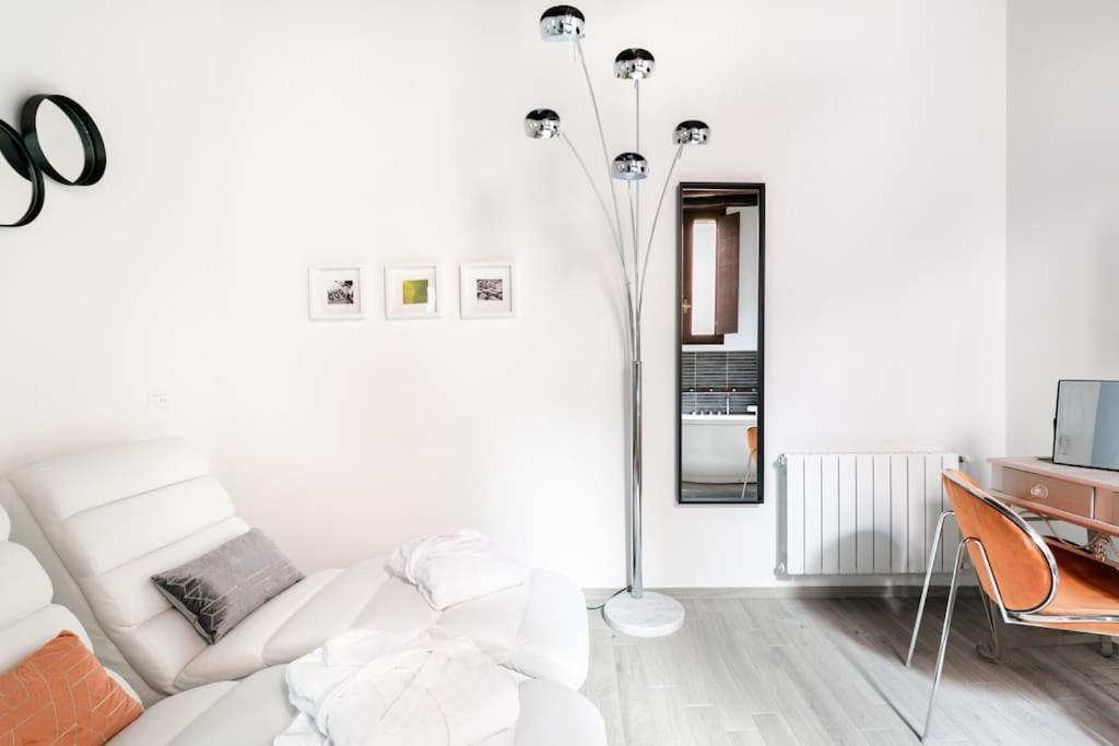 Girolamo's Jacuzzi Place Appartement Rome