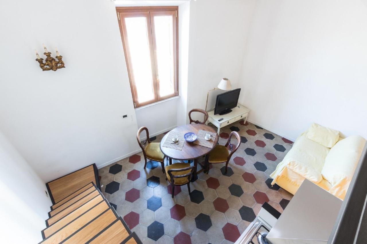 Apartment Sunny Navona Square