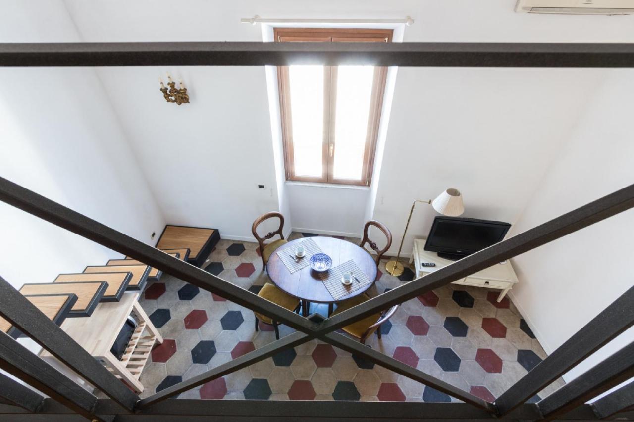 Apartment Sunny Navona Square Rome