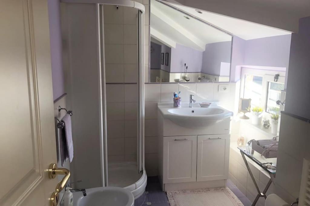 Lovely Independent Mini-apartment In * Roma