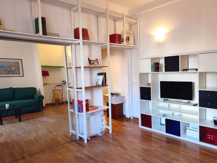 Charming San Lorenzo Centre Apartment Rome