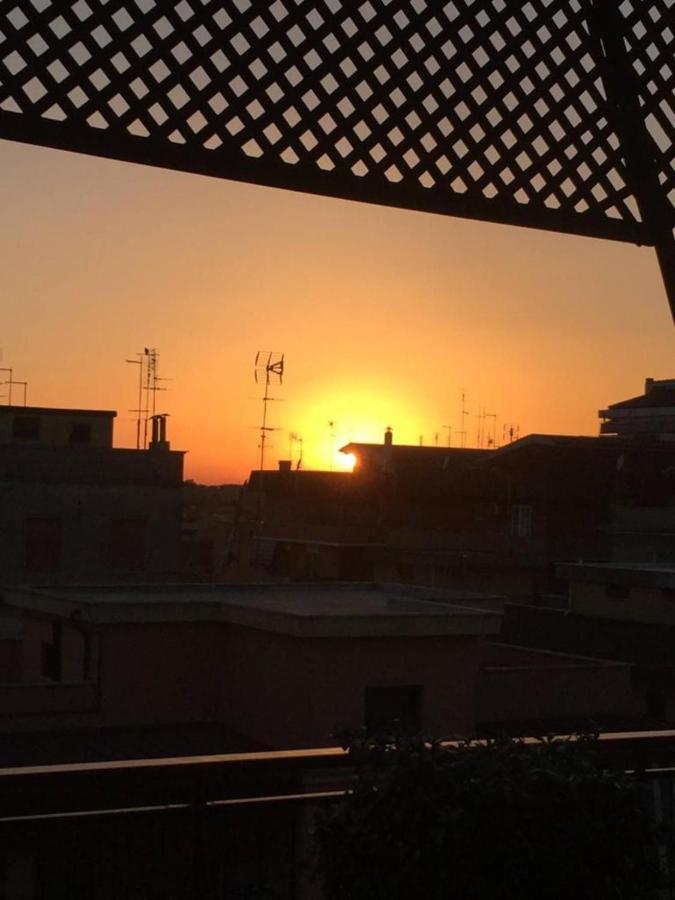 Panoramic And Bright Penthouse Is Waiting For You Roma