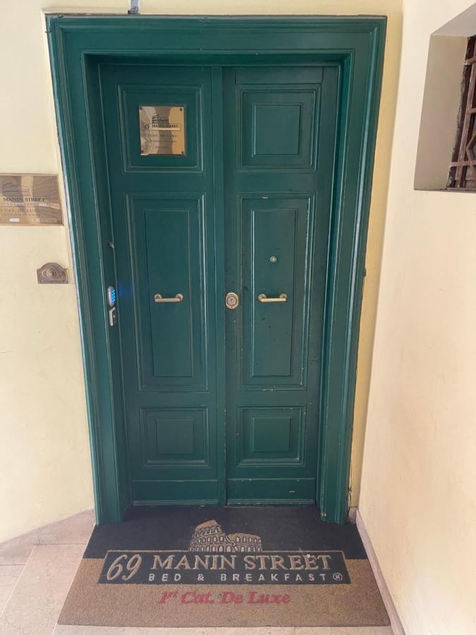 Guest house 3rd Floor 69 Manin Street *