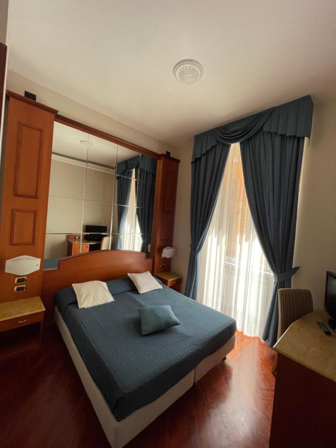 Guest house 3rd Floor 69 Manin Street