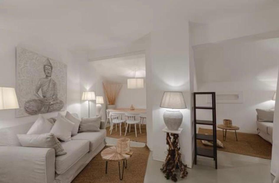 Campo Dei Fiori Grotte 40 Apartment