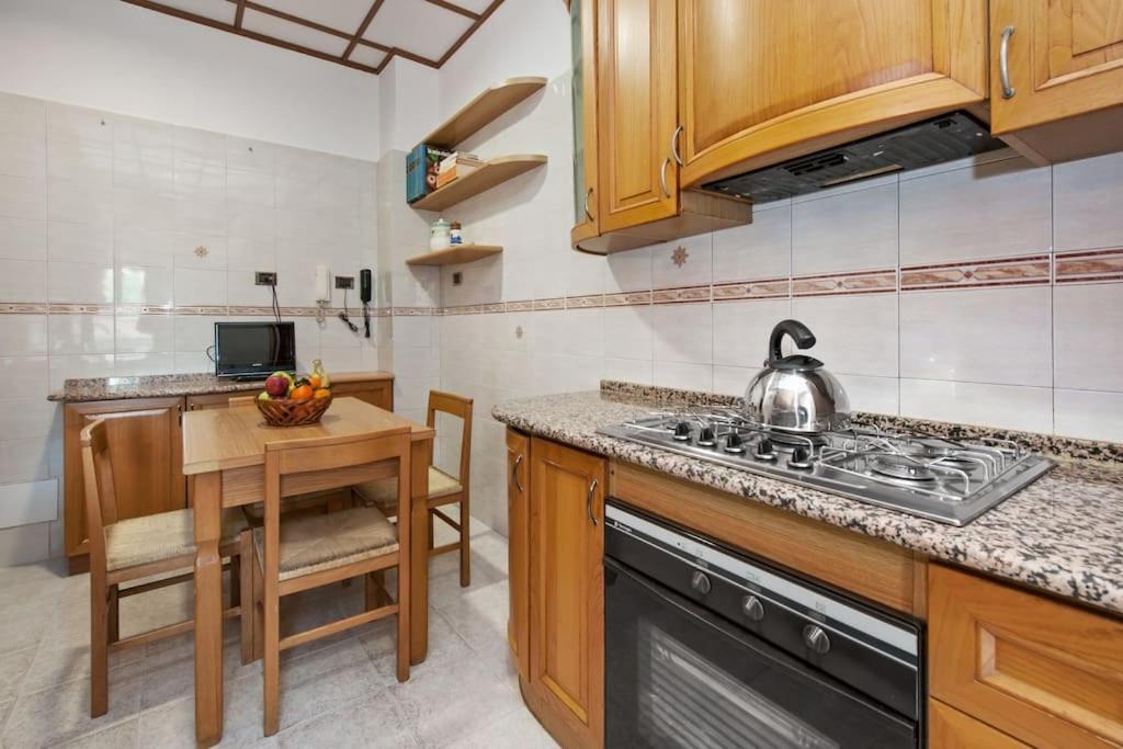 Appartement Domus Patrizia Romana 6 Persone