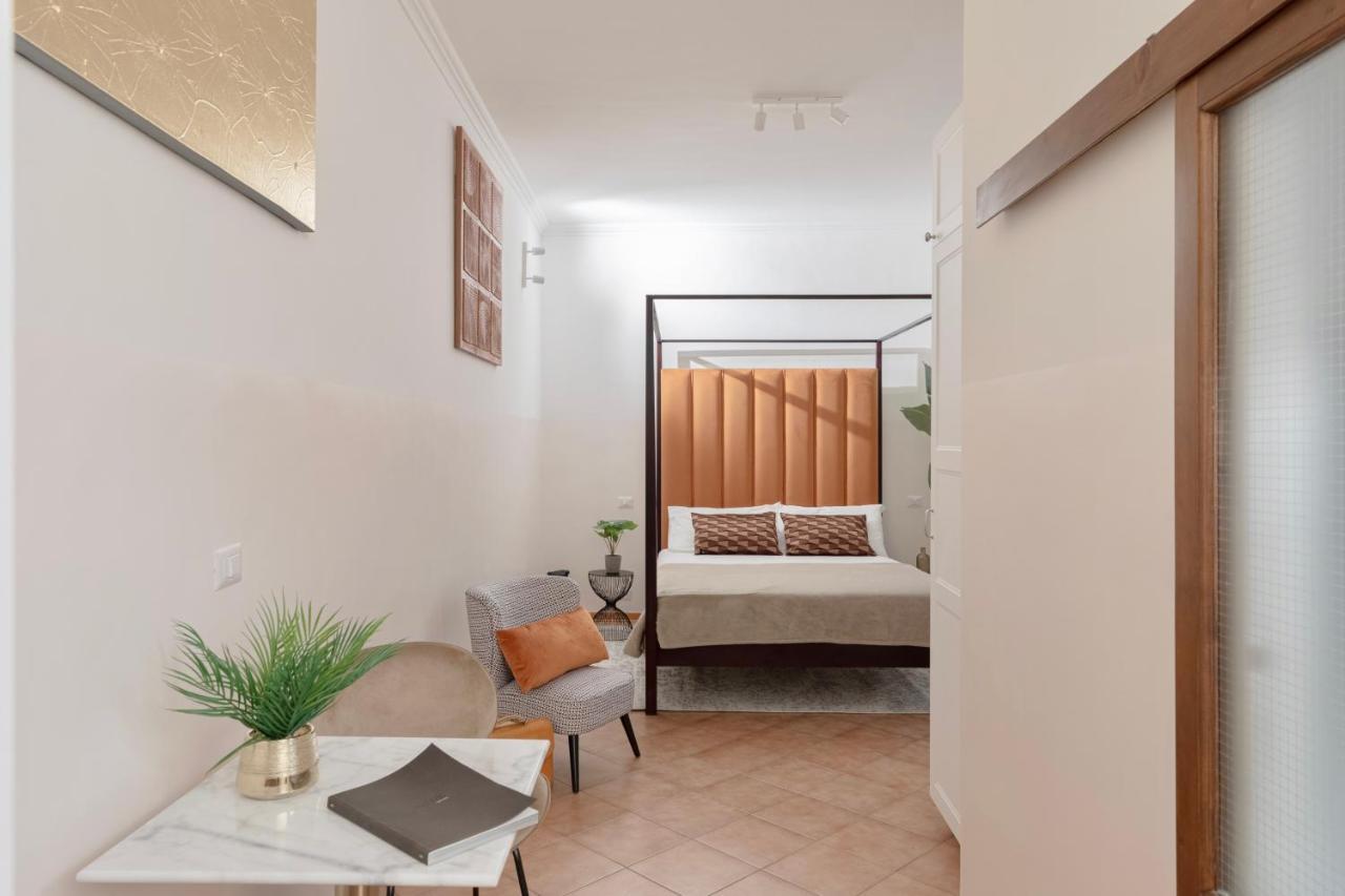A World Aparts - 21 T. Argentina Apartamento Roma