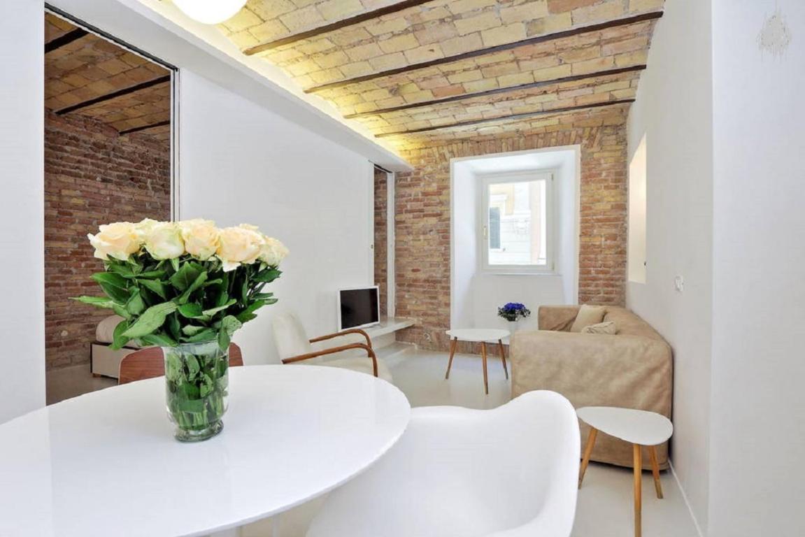 Ych-charming Flat Near Colosseum Rome