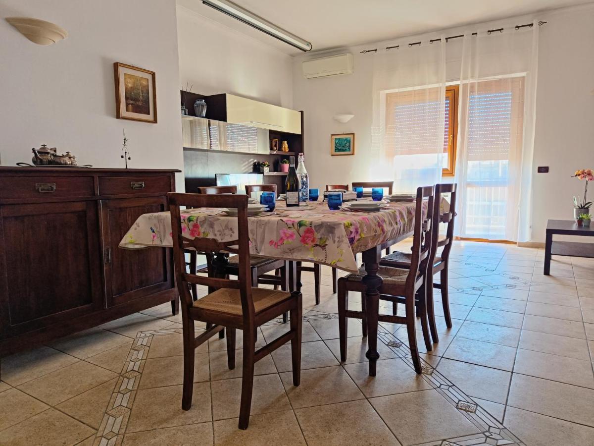 Avellini - Delightful And Spacious With Terrace - Near Metro A Cornelia *
