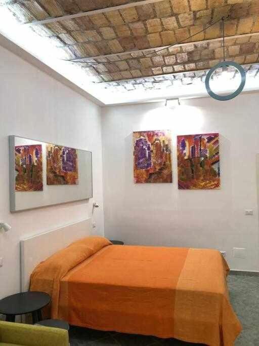 Rhome Away Tittoni *