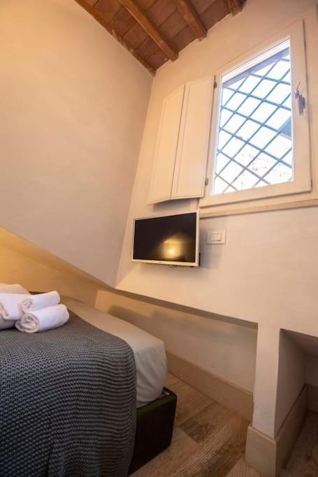 La Casa Degli Osti 3 - Piazza Navona *
