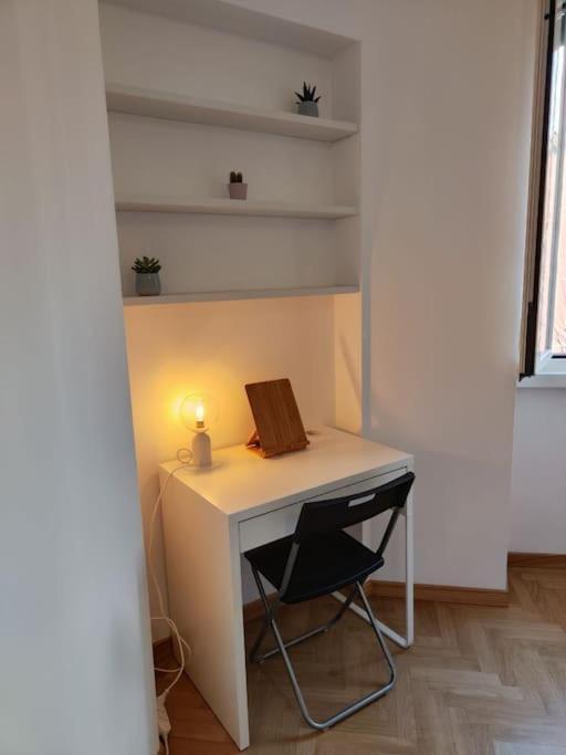 Appartement White & Wood House In