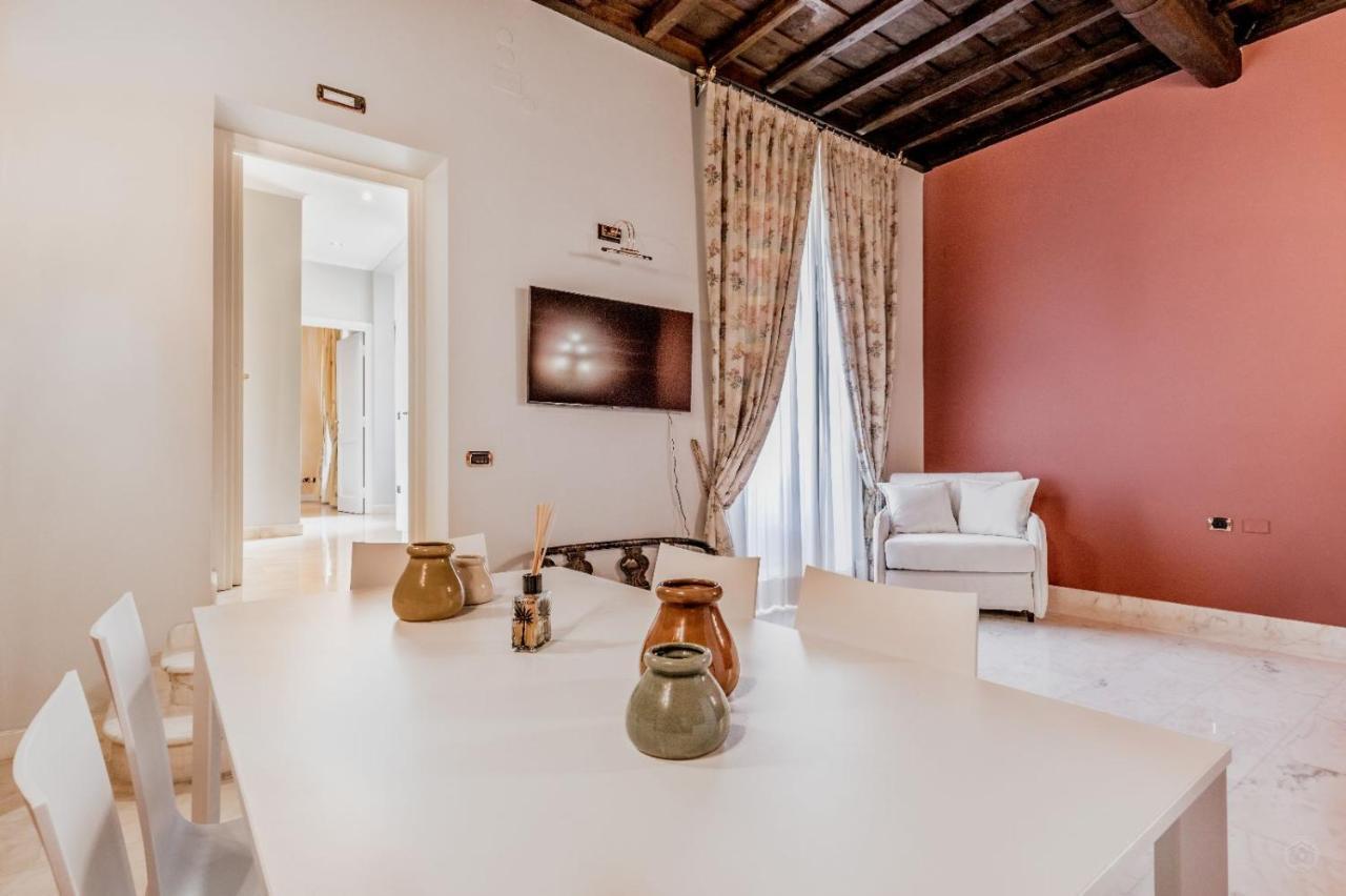 - Pietra Apartamento Roma