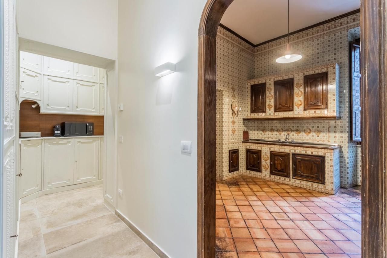Apartment Luxury Cola