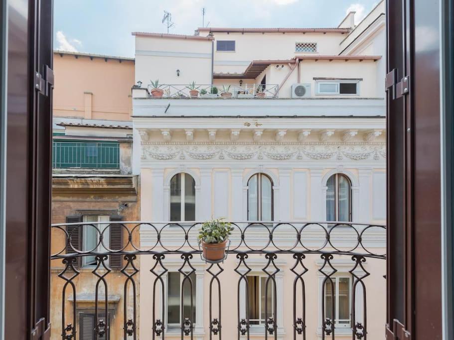 Trevi Fountain Luxury Apartamento