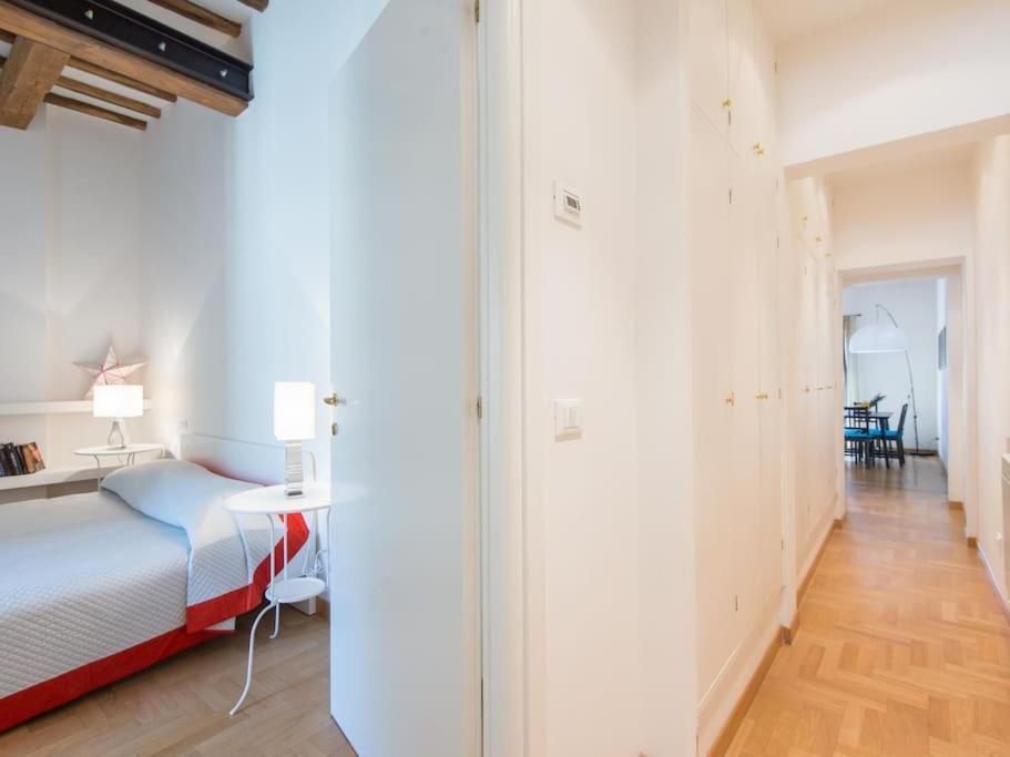 Trevi Fountain Luxury Apartamento *