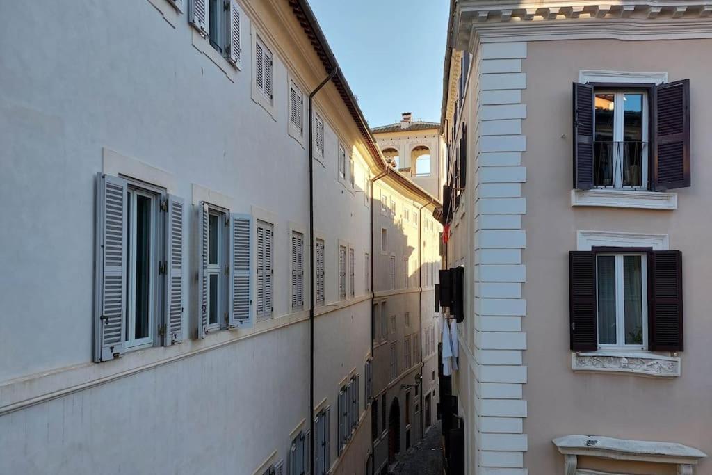 Montevecchio3 *