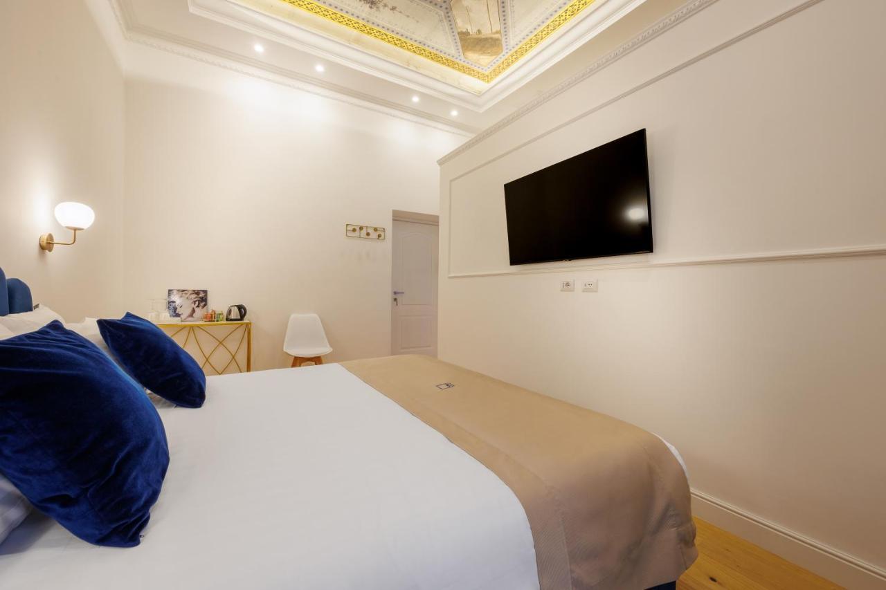 Sm Mellini Relais *
