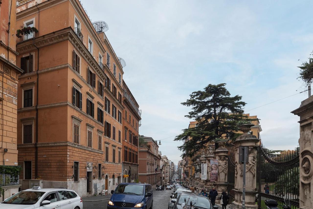 Affaccio Al Quirinale Rome