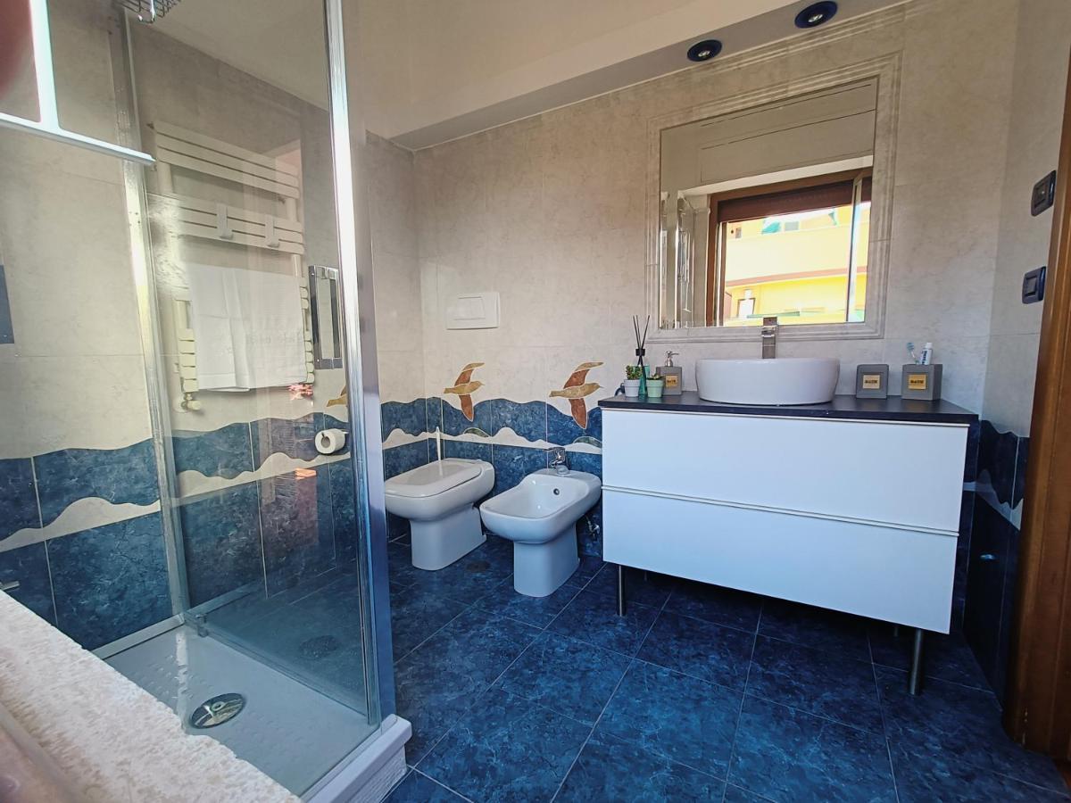 Avellini - Delightful And Spacious With Terrace - Near Metro A Cornelia