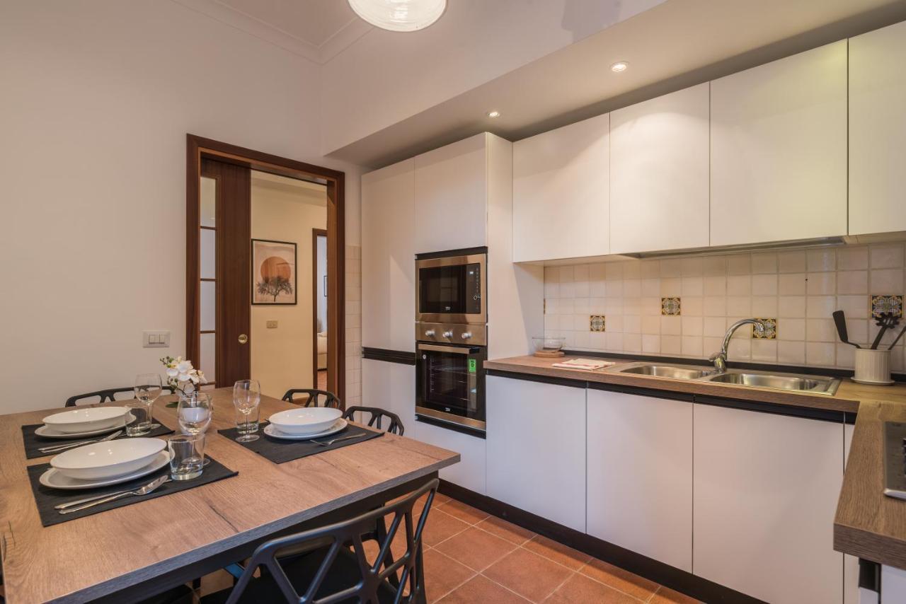 Apartment Joivy Piazza Di Spagna Flat