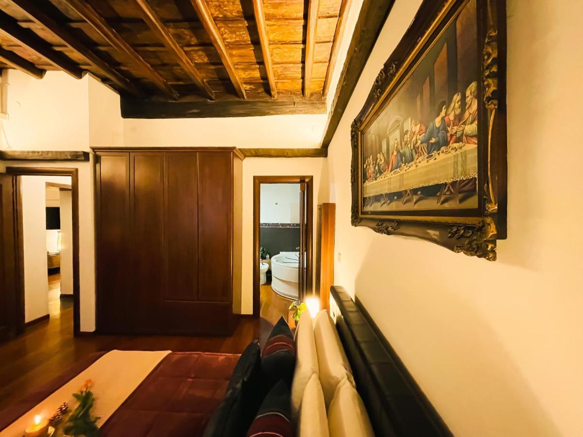 Apartment Trevi Fountain Luxury Rome