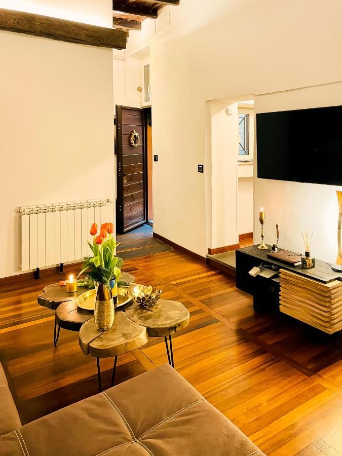 Apartment Trevi Fountain Luxury Rome