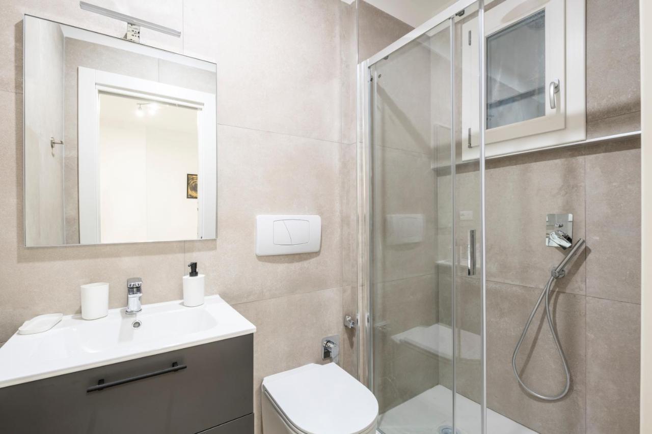 Appartement Easystayrome 10 Pax 3 Baths 1 Min From Metro Rome