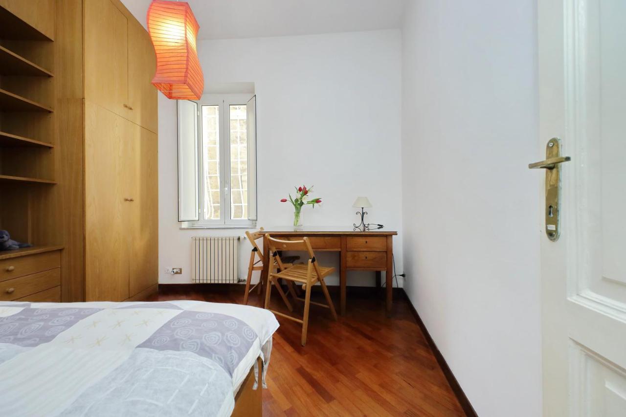 Navona Apartment, Large And Comfortable Apartment *