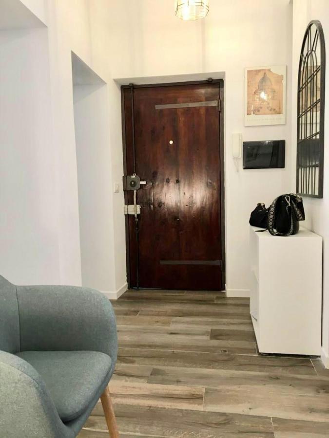Apartment Colosseo *
