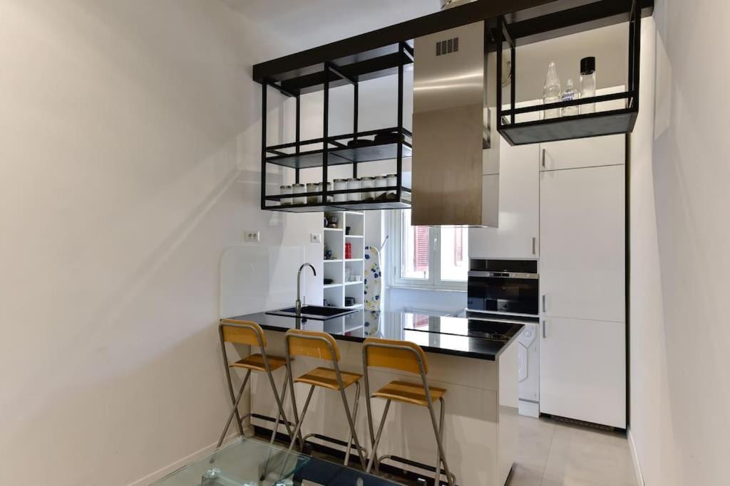 Stunning St.peter's Apartment