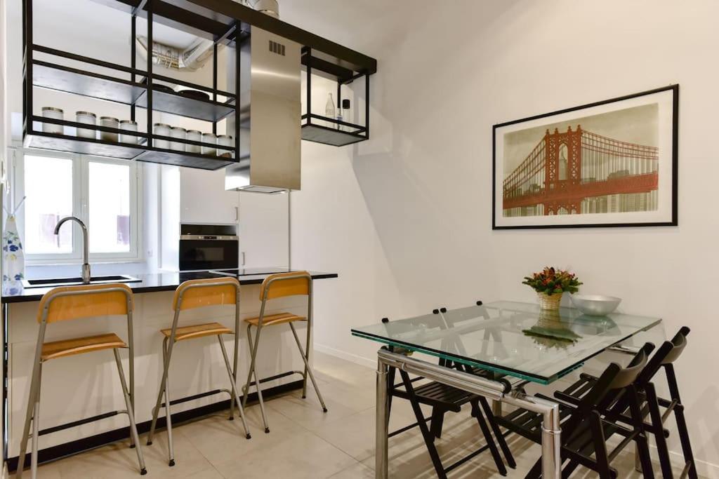 Stunning St.peter's Apartment