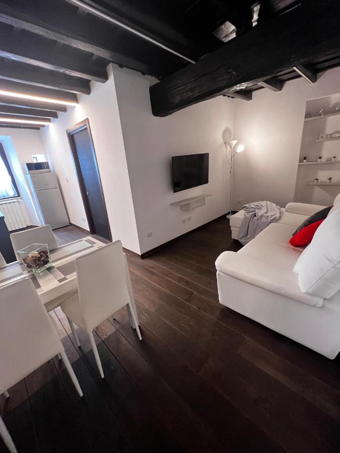 Lu.ni. Apartment *