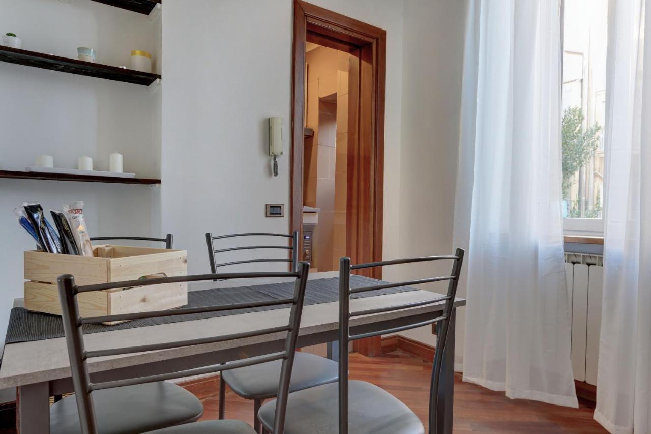 Capo D'africa 48 - And Apartment *