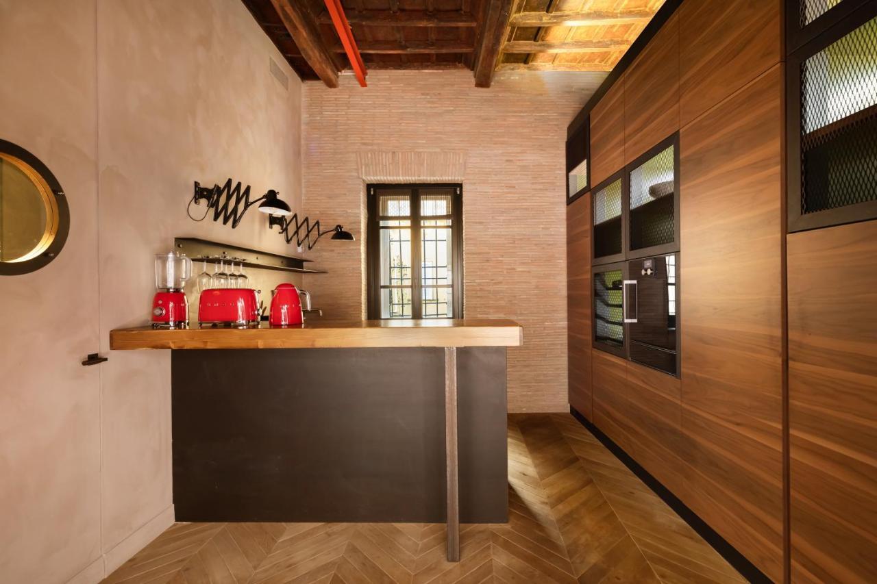 Casa Terra, A Burghesius *