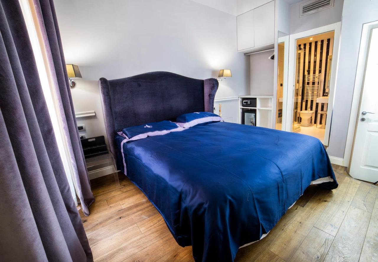 Relais San Lorenzo In Lucina * Rome