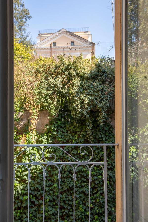 Casa Imperiale, A Burghesius Home * Rome
