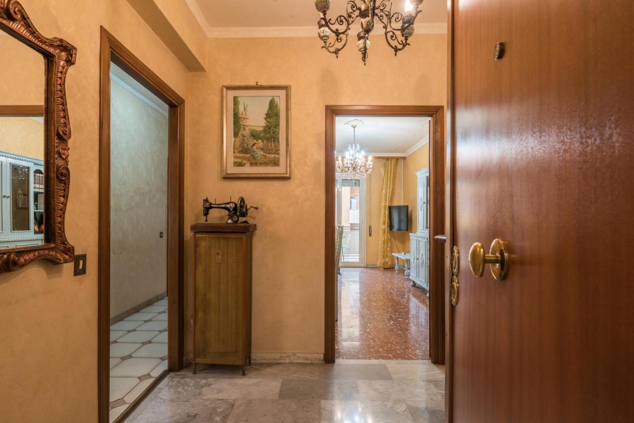 Appartement Altido Classic Style Flat With Balcony *