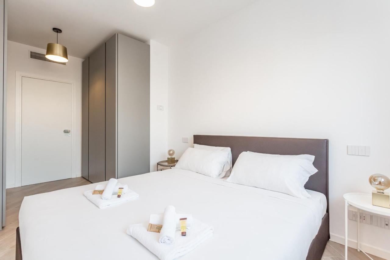 Appartement Trastevere Modern Terraced Rome