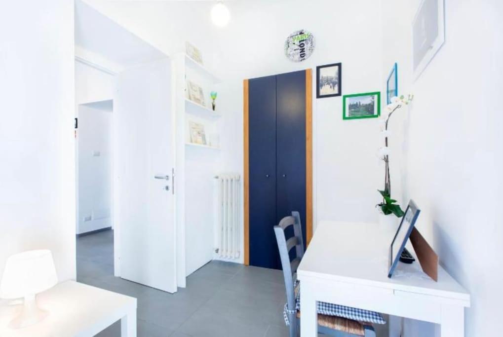 Appartement Postcard From ⭑⭑⭑⭑⭑ Metro B Rome