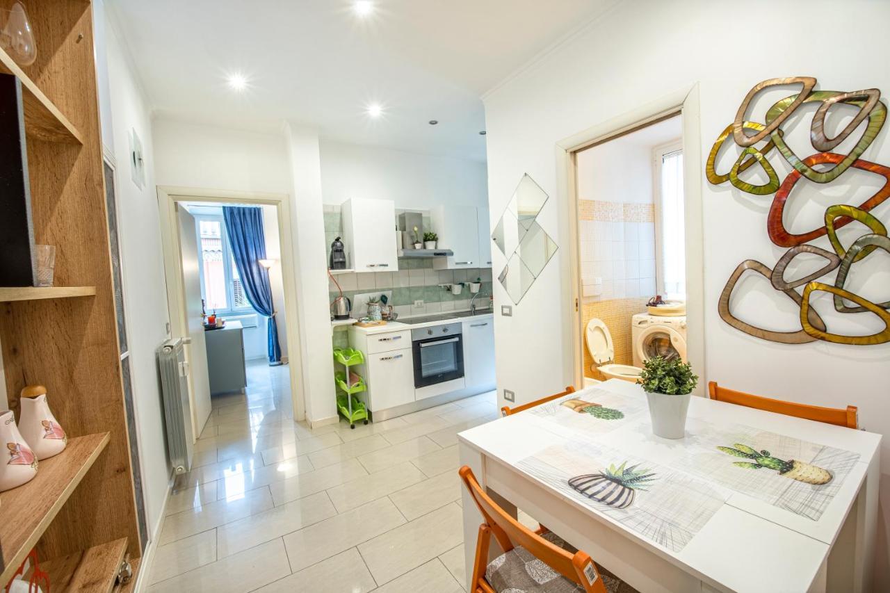 Apartment Refuge On Piazza Re Di *