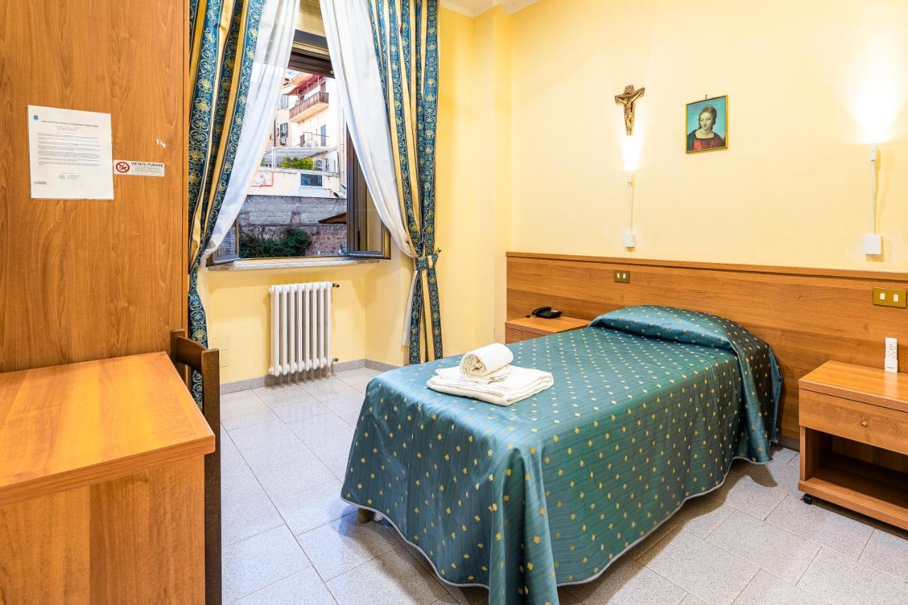Guest house A Casa Simpatia -check-in Bixio 41